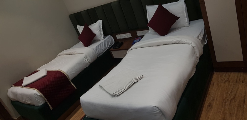 Imagen de la habitación del Hotel Jsr Kedar. Foto 6