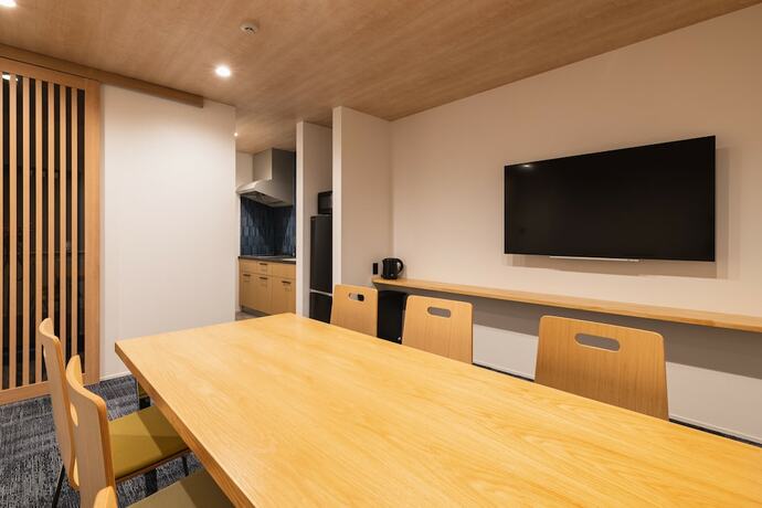 Imagen de la habitación del Hotel J-stay Beppu Indigo. Foto 31