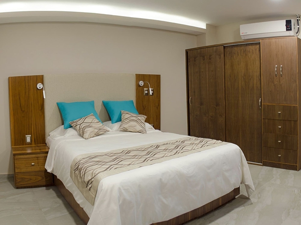 Imagen de la habitación del Hotel Jtowers. Foto 3