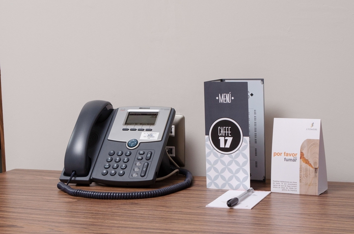 Imagen de la habitación del Hotel Jtowers. Foto 10