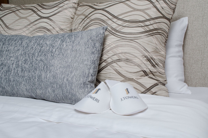 Imagen de la habitación del Hotel Jtowers. Foto 11