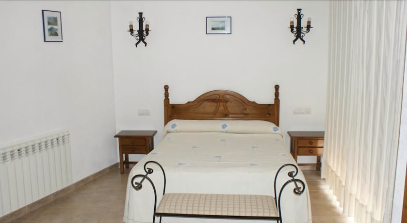 Imagen de la habitación del Hotel Juan Francisco. Foto 9