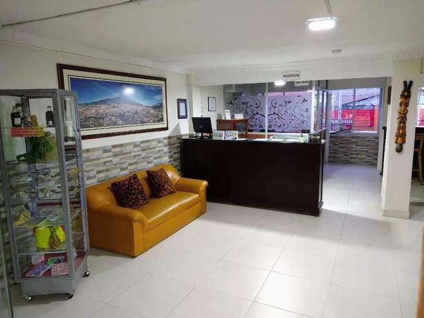 Imagen de los interiores del Hotel Juanamb&uacute;. Foto 19