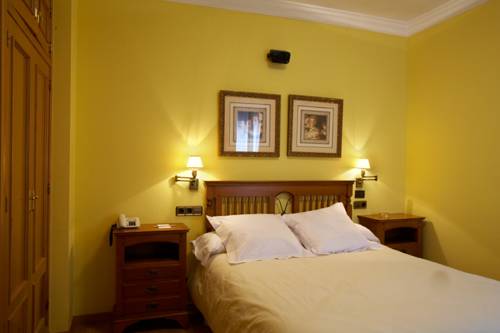 Imagen de la habitación del Hotel Juanito. Foto 6