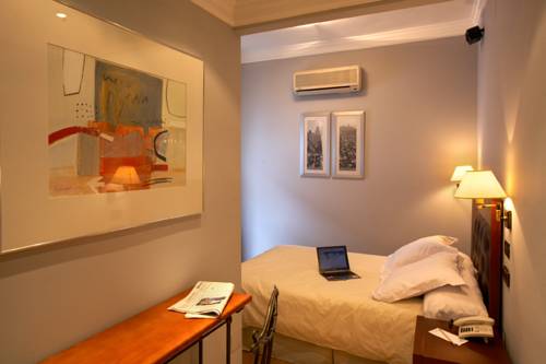 Imagen de la habitación del Hotel Juanito, La Roda. Foto 3