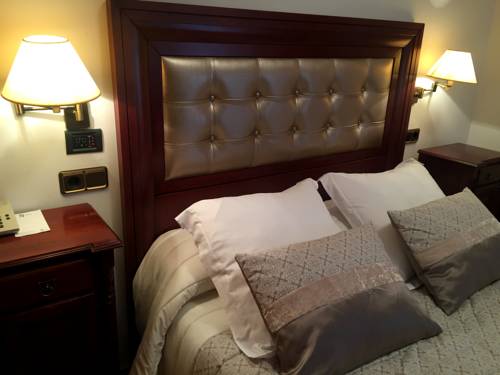 Imagen de la habitación del Hotel Juanito, La Roda. Foto 8