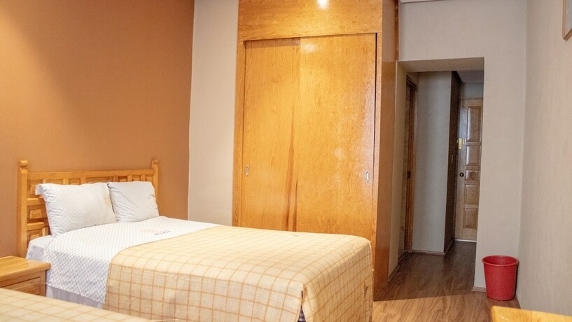 Imagen de la habitación del Hotel Juarez, Ciudad de M&eacute;xico. Foto 18