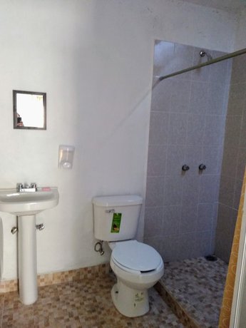 Imagen de la habitación del Hotel Juarez, Cuernavaca. Foto 7
