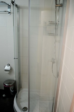 Imagen de la habitación del Hotel Jubilee. Foto 14