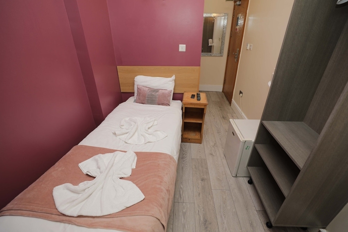 Imagen de la habitación del Hotel Jubilee Kensington. Foto 8