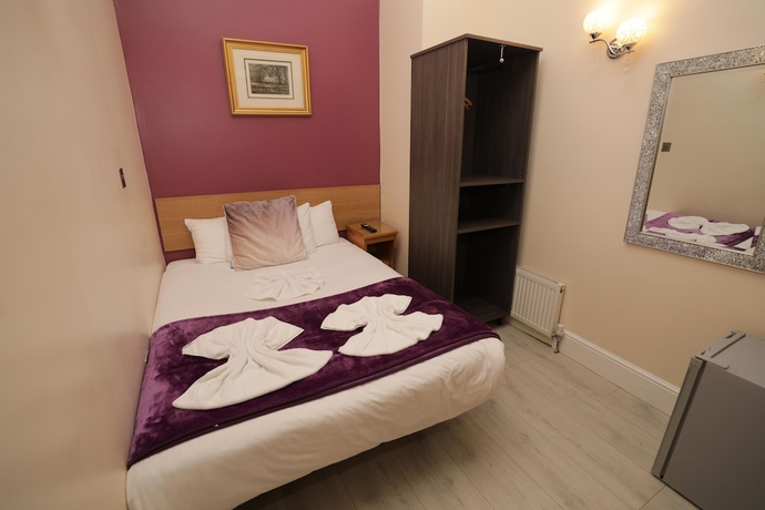 Imagen de la habitación del Hotel Jubilee Kensington. Foto 10
