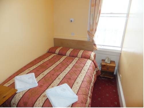 Imagen de la habitación del Hotel Jubilee Victoria. Foto 15