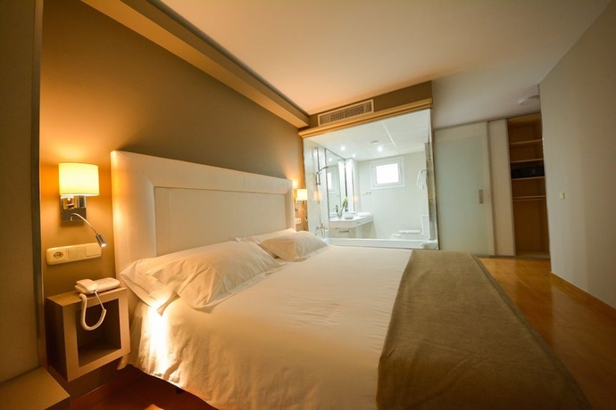 Imagen de la habitación del Hotel Jucamar. Foto 12