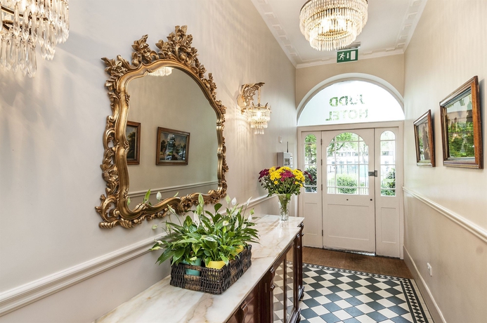 Imagen de los interiores del Hotel Judd. Foto 6