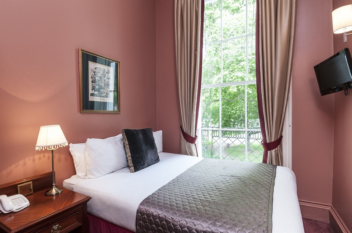 Imagen de la habitación del Hotel Judd. Foto 4