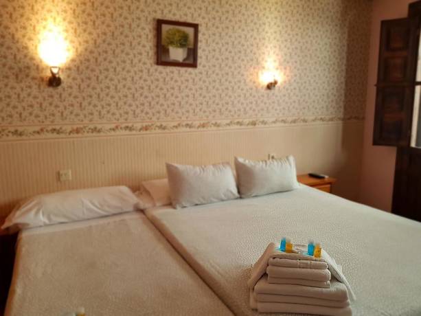 Imagen de la habitación del Hotel Juderia Valle Del Jerte. Foto 12