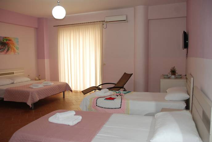Imagen de la habitación del Hotel Judi Aparthotel. Foto 7