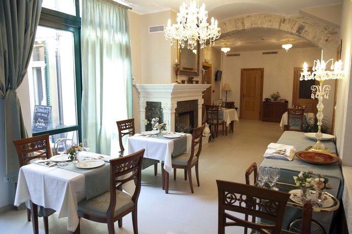 Imagen del bar/restaurante del Hotel Judita Palace Heritage. Foto 2