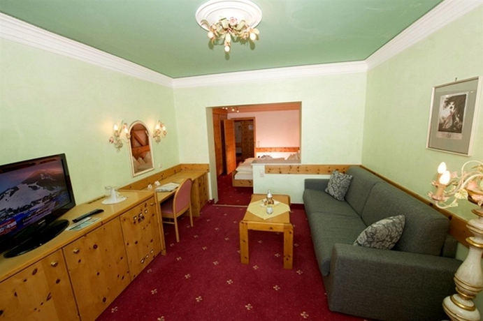 Imagen de los interiores del Hotel Jufa Alpenhotel Saalbach. Foto 14