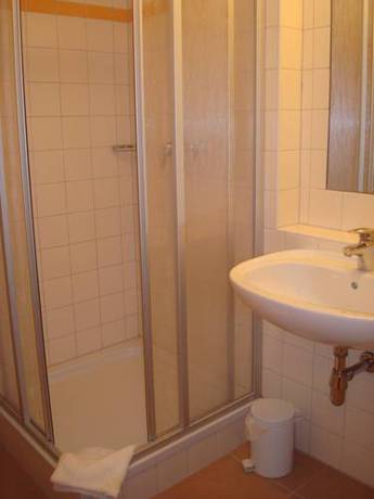 Imagen de la habitación del Hotel Jufa Altaussee. Foto 15