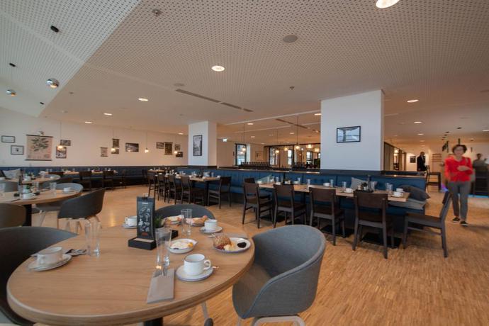 Imagen de los interiores del Hotel Jufa Hamburg Hafencity. Foto 9