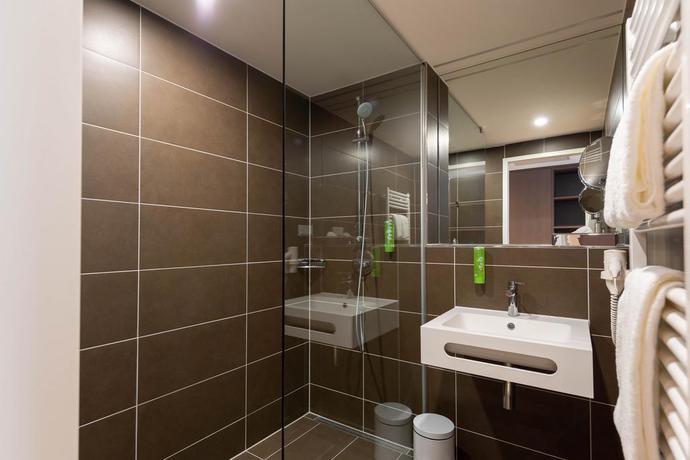 Imagen de la habitación del Hotel Jufa Hamburg Hafencity. Foto 6