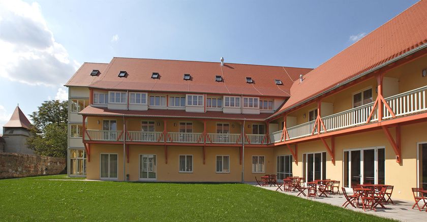 Imagen de los exteriores del Hotel Jufa Nördlingen. Foto 7