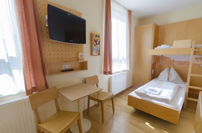 Imagen de la habitación del Hotel Jufa Salzburg. Foto 10