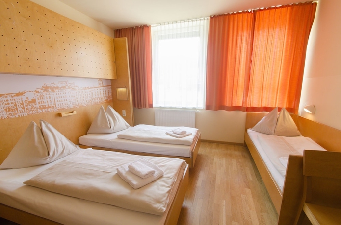 Imagen de la habitación del Hotel Jufa Salzburg. Foto 11