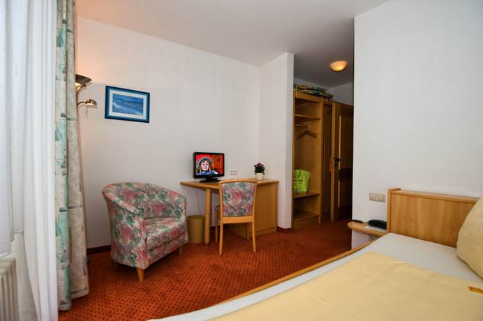 Imagen de la habitación del Hotel Jufa Schwarzwald. Foto 4