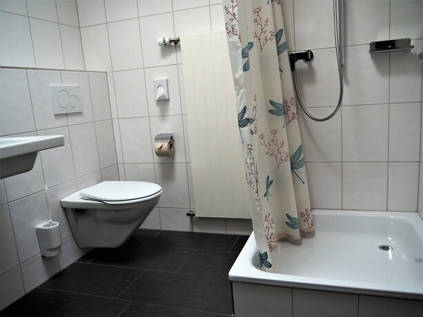 Imagen de la habitación del Hotel Jugendherberge Romanshorn. Foto 25