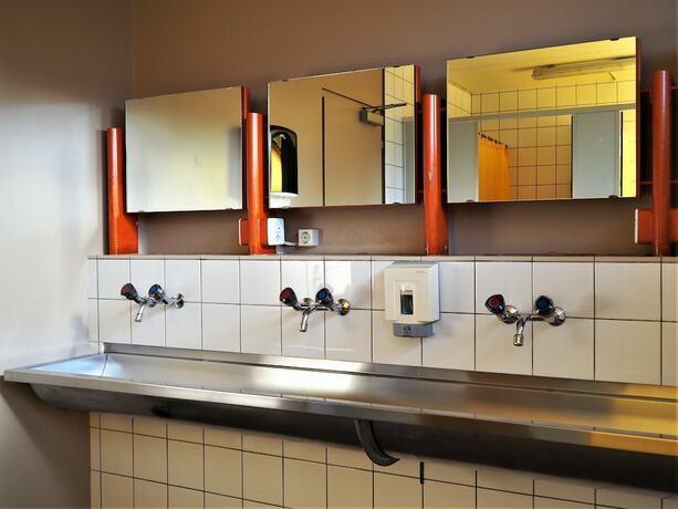 Imagen de la habitación del Hotel Jugendherberge Romanshorn. Foto 32