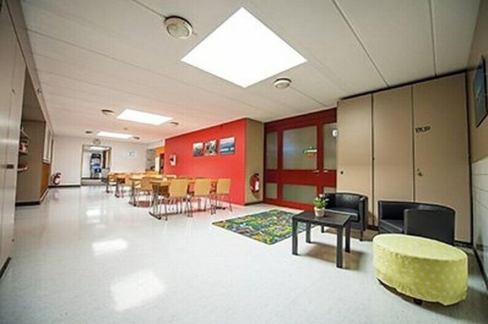 Imagen de los interiores del Hotel Jugendherberge Romanshorn. Foto 35