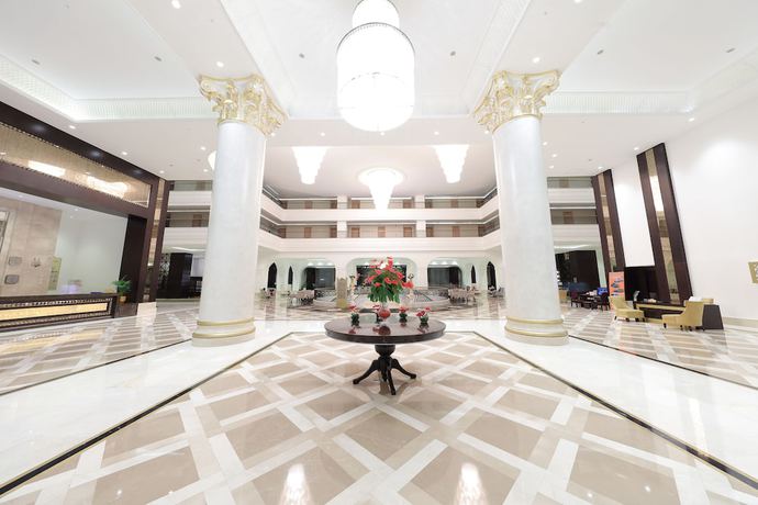 Imagen de los interiores del Hotel Juju Premier Palace. Foto 18