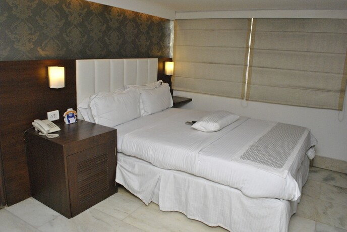 Imagen de la habitación del Hotel Jukaso Inn Down Town. Foto 19