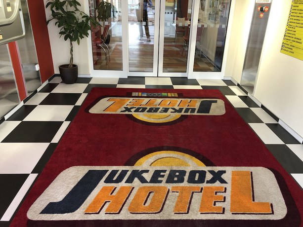 Imagen de los interiores del Hotel Jukeboxhotel. Foto 19