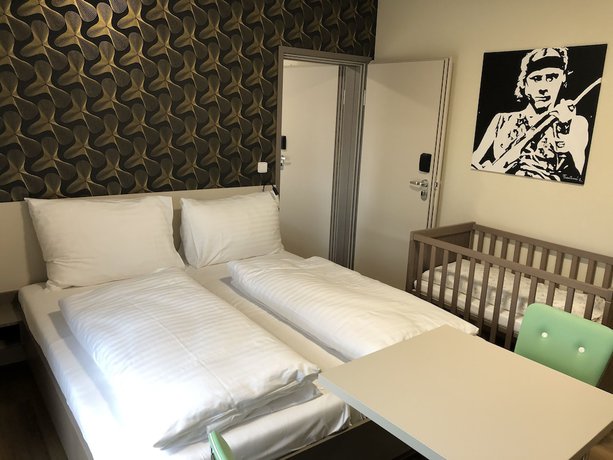 Imagen de la habitación del Hotel Jukeboxhotel. Foto 15