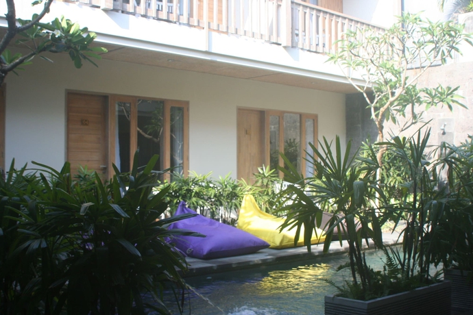 Imagen de la piscina del Hotel Jukung Guest House. Foto 18