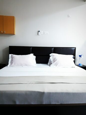 Imagen general del Hotel Julbert Plaza. Foto 3