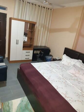 Imagen general del Hotel Julbert Plaza. Foto 9