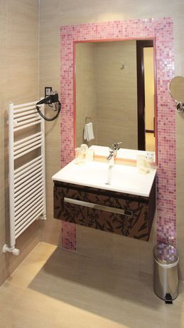 Imagen de la habitación del Hotel Juleca. Foto 12