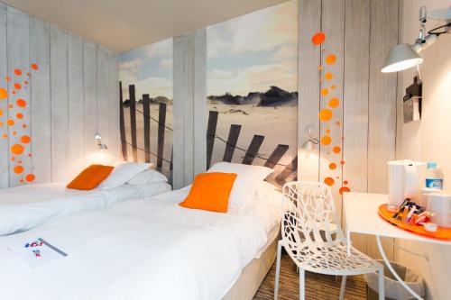 Imagen de la habitación del Hotel Jules Verne Biarritz, Bw Signature Collection. Foto 5