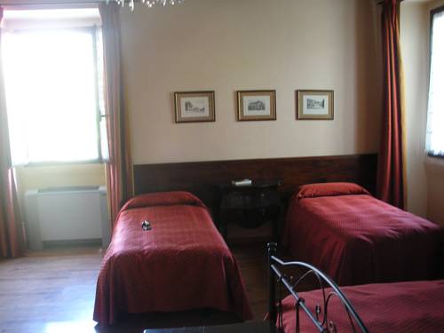 Imagen de la habitación del Hotel Julia, Cassano d'Adda. Foto 7