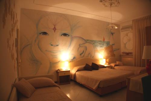 Imagen de la habitación del Hotel Julia, Lido degli Estensi. Foto 12