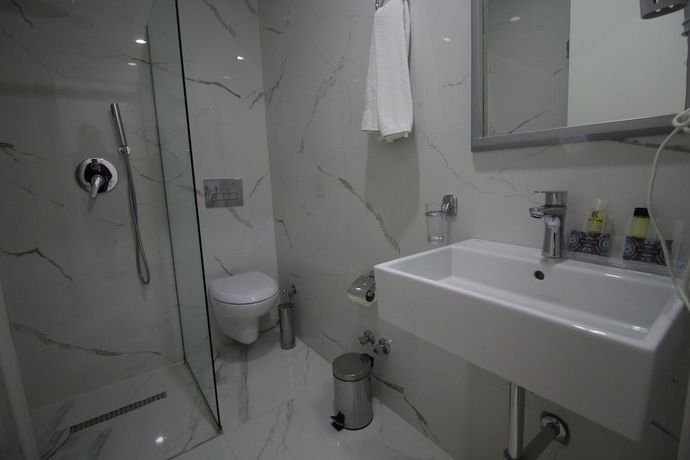 Imagen de la habitación del Hotel Julia, Sarande. Foto 18