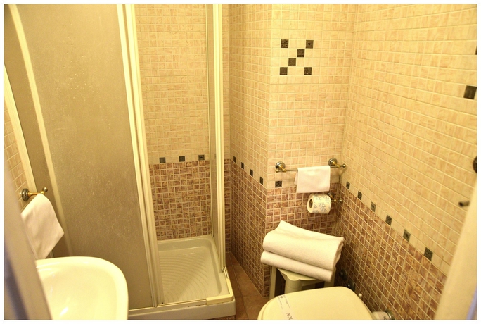 Imagen de la habitación del Hotel Julia, Trevi. Foto 6