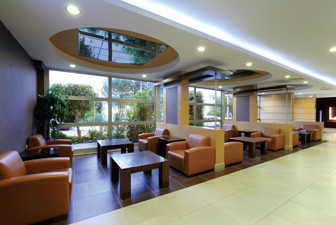 Imagen de los interiores del Hotel Julian Club - All Inclusive. Foto 5