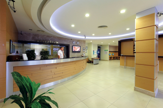 Imagen de los interiores del Hotel Julian Club - All Inclusive. Foto 7