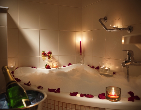 Imagen de la habitación del Hotel Julian, Praga. Foto 14