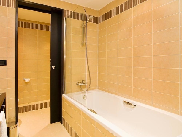 Imagen de la habitación del Hotel Juliana Cannes. Foto 5